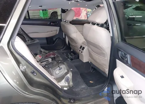 2015 Subaru Outback 2.5I Limited z USA, uszkodzony, nr VIN 4S4BSALC3F3227586